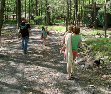 PMay06 592.jpg (1425239 bytes)