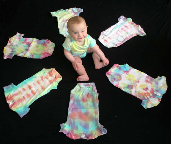 paisleydye1s.jpg (1004292 bytes)